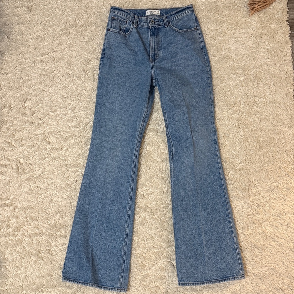 Abercrombie & Fitch vintage flare, high-rise Jeans 28Long